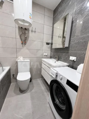 Продажа 1-комнатной квартиры 48,2 кв. м с ремонтом в ЖК "Чехов-Парк", Ирпень