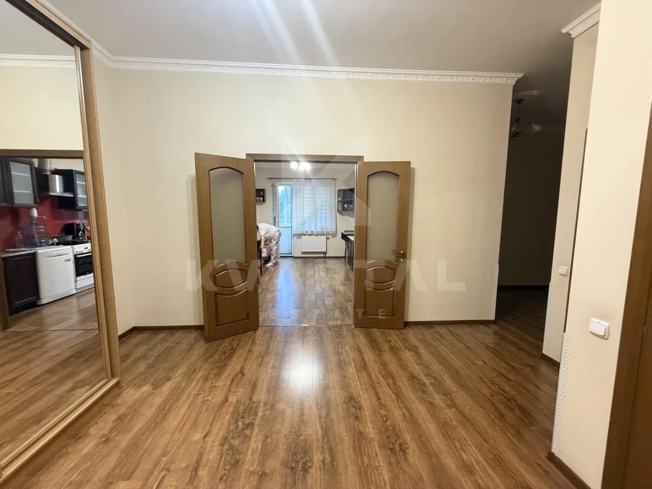 Продаж 2-х кімнатна квартира 90м2 /Ірпінь