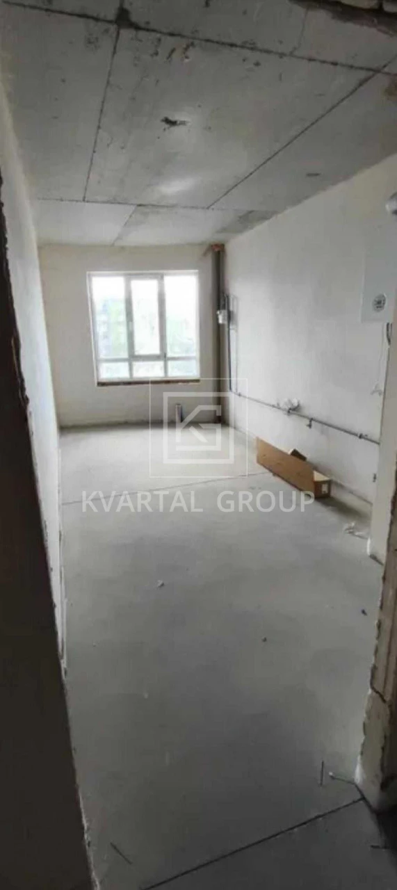 Продаж 2кімнатної квартири площею  69м2 в центрі міста з інд