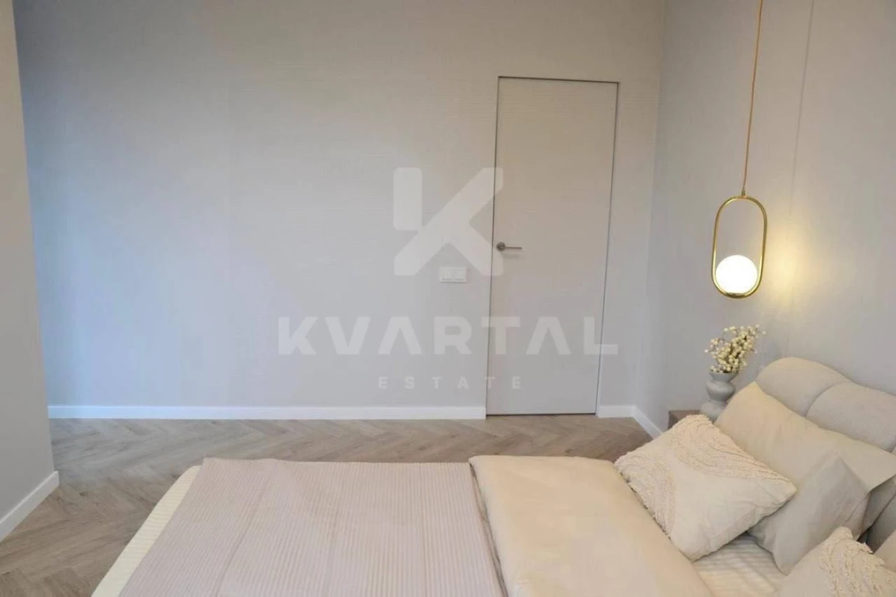 Продаж 2 кімнатна квартира в ЖК Центральний з ремонтом Ірпін
