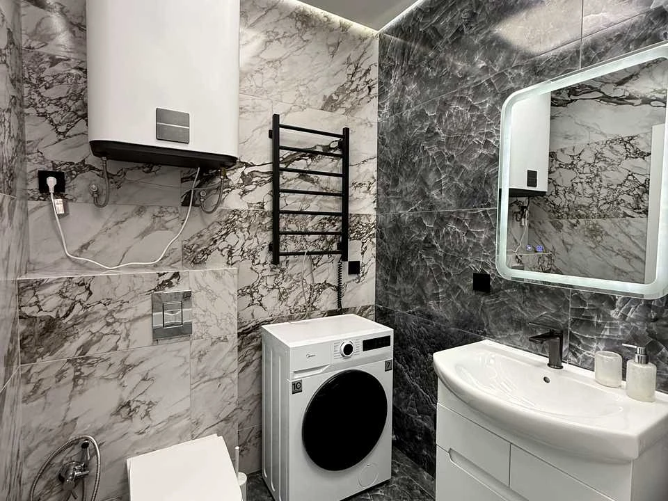 Apartment. Odesa, Chornomorska Street.