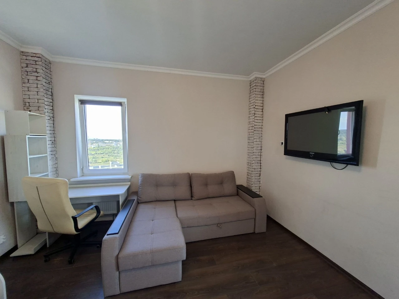 Продам 2-х кімнатну квартиру 72м.кв.  Ірпінь.   ЕЛІТНИЙ ЖК