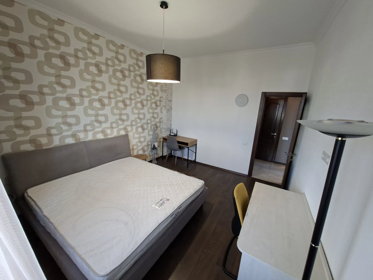 Продам 2-х кімнатну квартиру 72м.кв.  Ірпінь.   ЕЛІТНИЙ ЖК