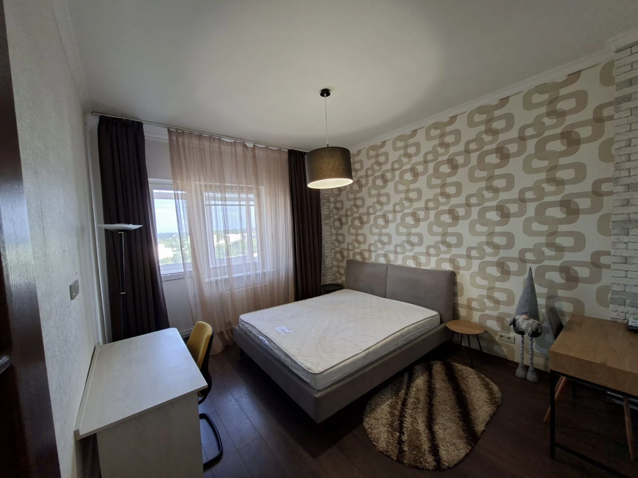 Продам 2-х кімнатну квартиру 72м.кв.  Ірпінь.   ЕЛІТНИЙ ЖК
