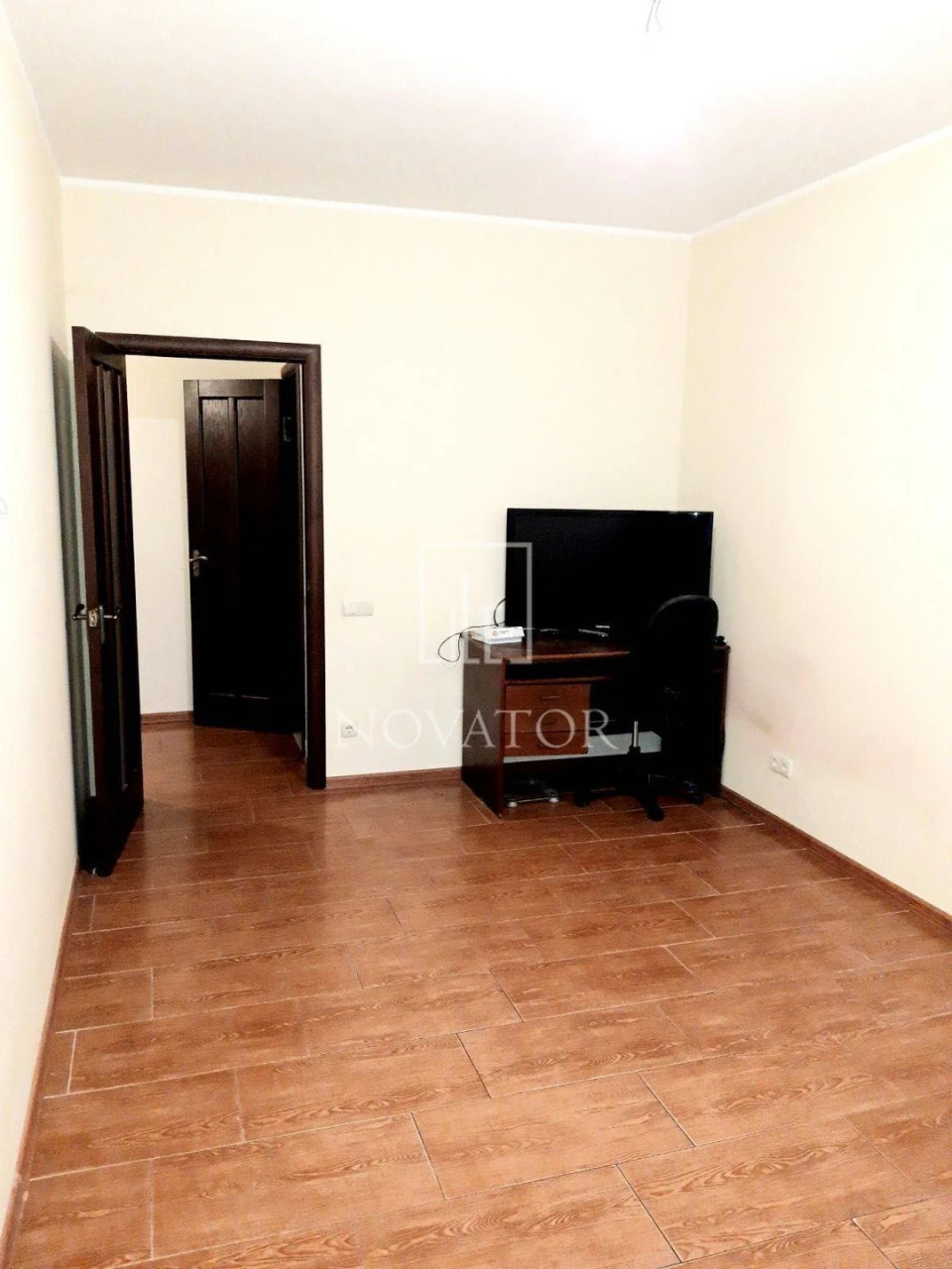 Apartment in the center, 77 sq m, opposite School No. 17 and Nezhnay Park