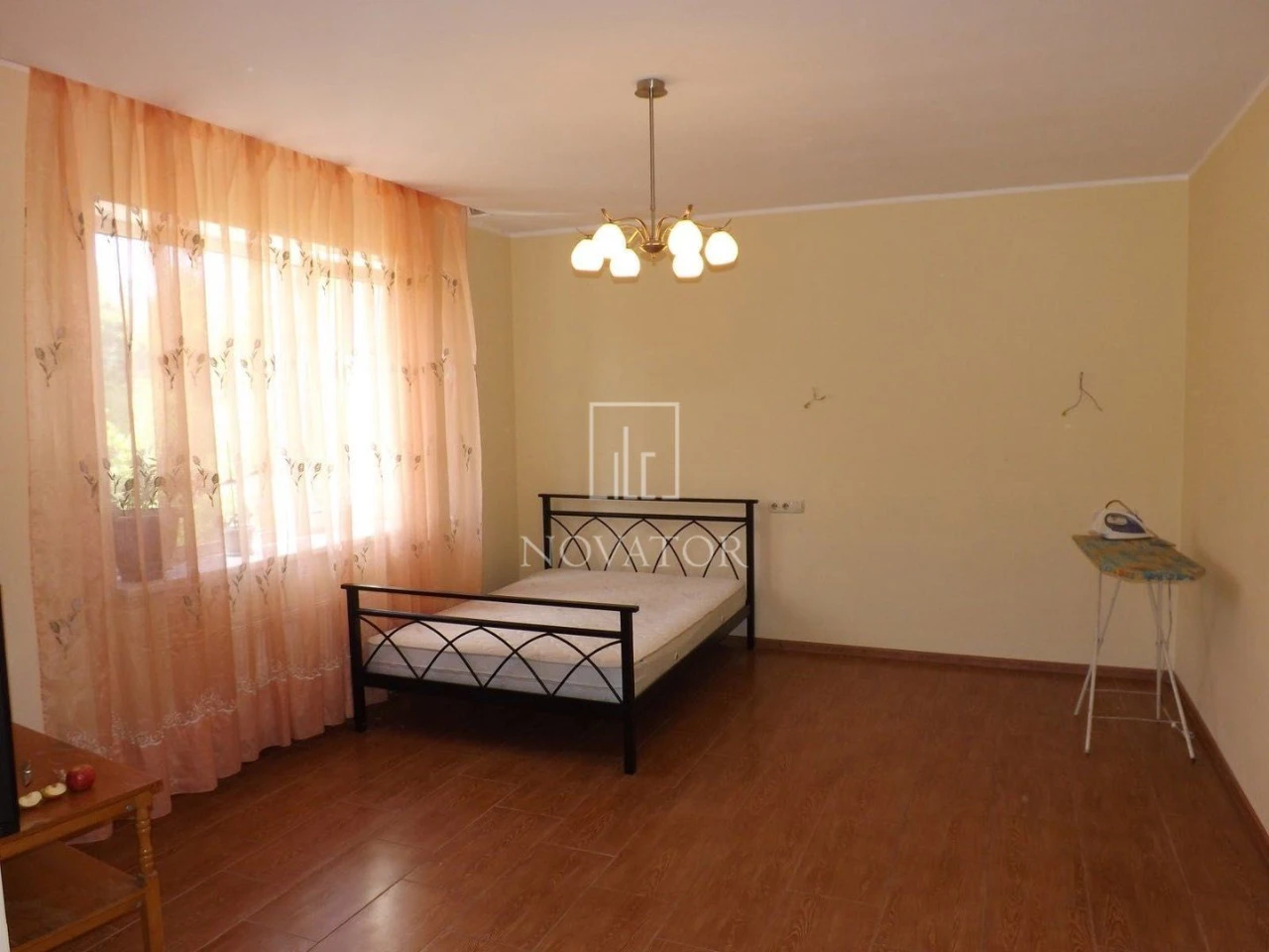 Apartment in the center, 77 sq m, opposite School No. 17 and Nezhnay Park