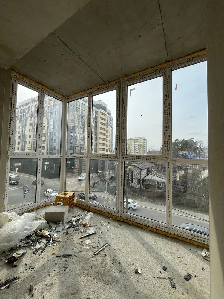 1-bedroom apartment for sale! No renovation!