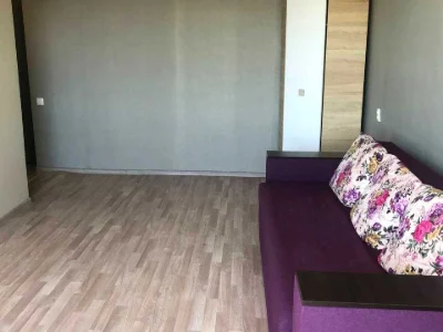 Apartment. Dnipro, Bazavlutska St.