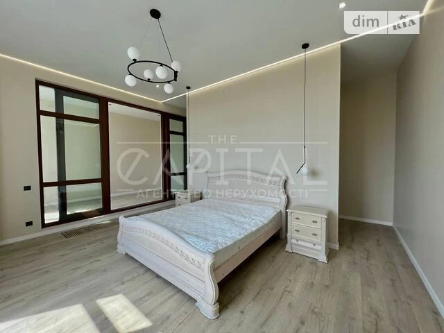 For sale 2-room apartment 140 sq. m. on Ivan Franko St. 4B • ID 34