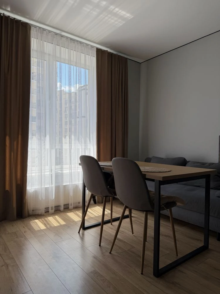 SELLING!! Apartments in the "Burgondia" residential complex