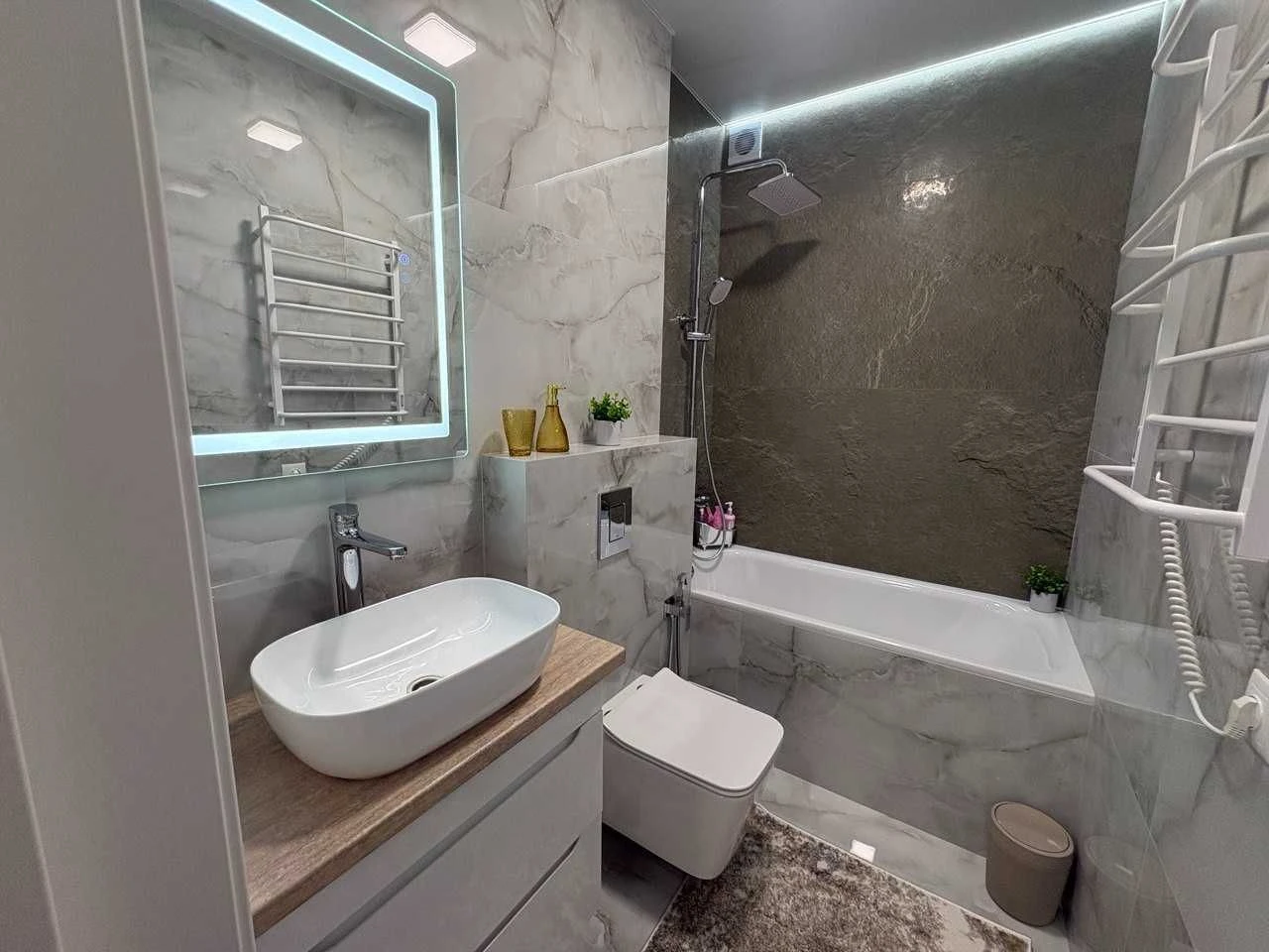 Квартира 2-комнатная в ЖК "Мюнхаузен", 42 м², "еОселя", сертификат