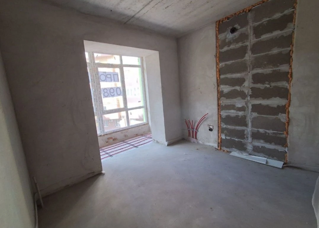 For Sale 2-bedroom apartment 44 sq.m +30% RENOVATED, can be used with a Certificate, Vacant
