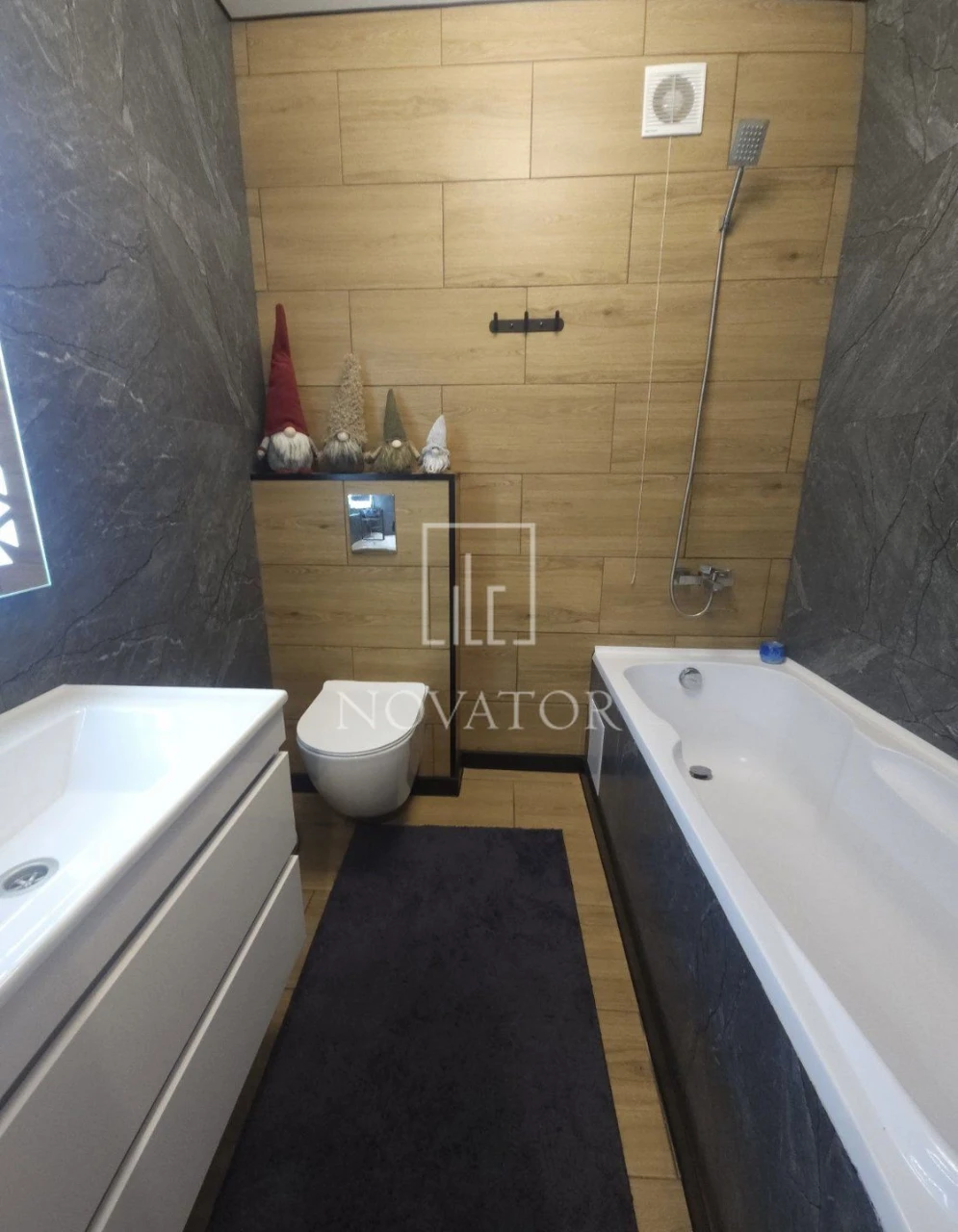 Sale of a large one-bedroom apartment with gas heating
