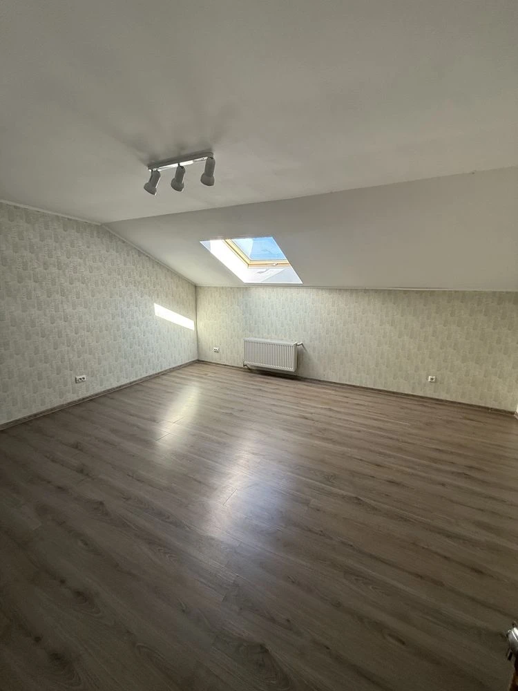 Продаж мансардної квартири в Ірпені,вул. Полтавська, 27А