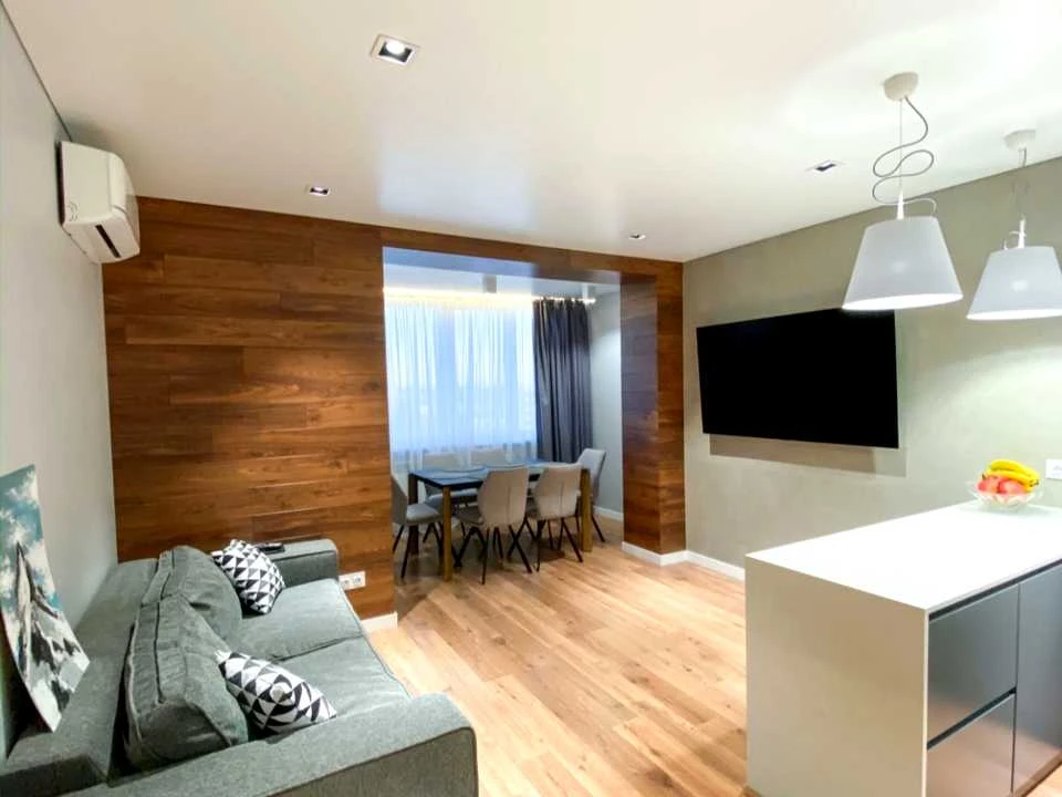 Apartment. Kharkiv, Molochna St. (Kirova)