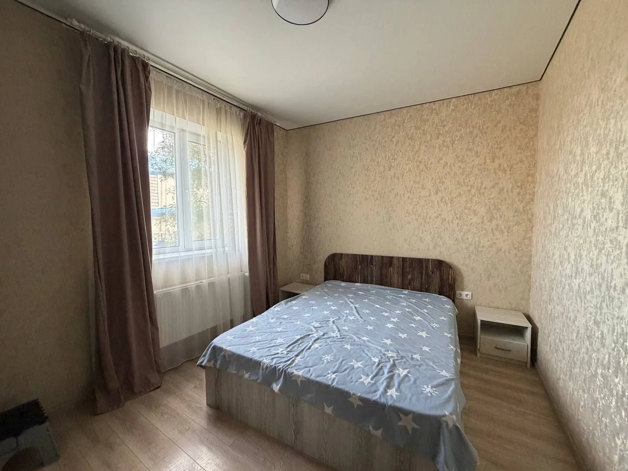 2-bedroom apartment in Central - with new renovation and gas boiler