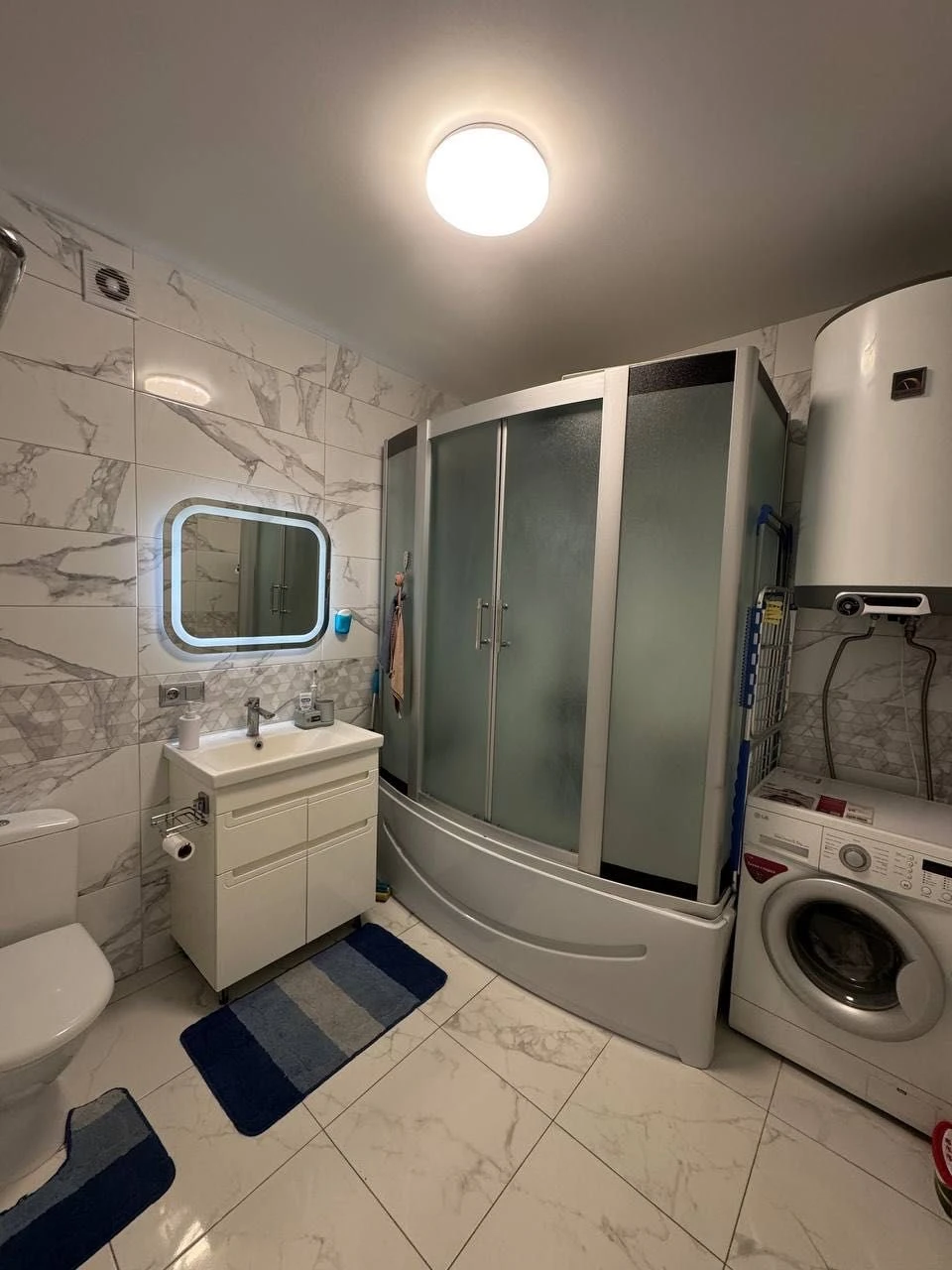 Selling 2-bedroom apartment in Irpin, Central Park!