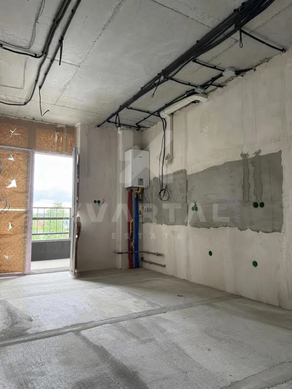 Apartment with unfinished renovation in Irpin. Excellent offer