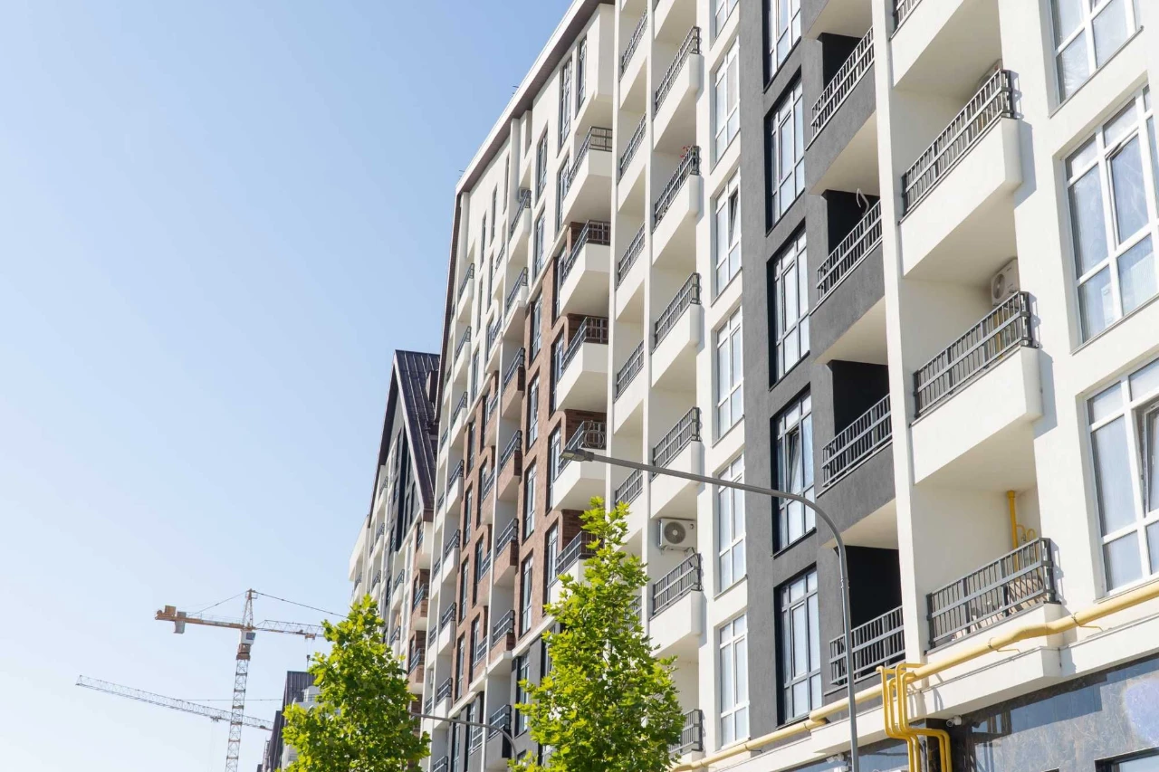 Apartment on Koblyanska Street with a wardrobe and balcony - installment payment