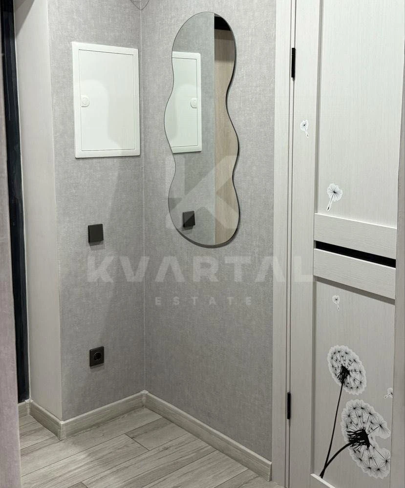 Studio for sale with balcony, "Molodist" residential complex
