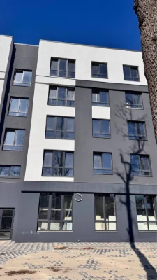 Продаж, однокімнатна квартира з ремонтом, 43м2, Газ, оф 2%.