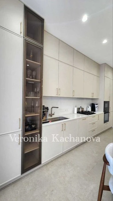 Urgent sale of a NEW house in Sauvignon