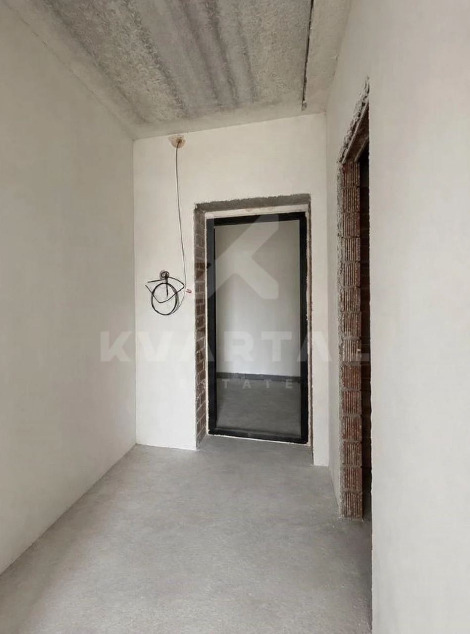 1 кімнатна квартира - студія 23 м²  з готовою стяжкою та шту