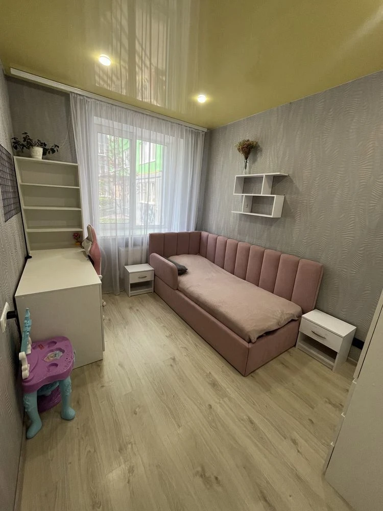 Luxury 2-bedroom apartment with renovation in Irpin. State programs