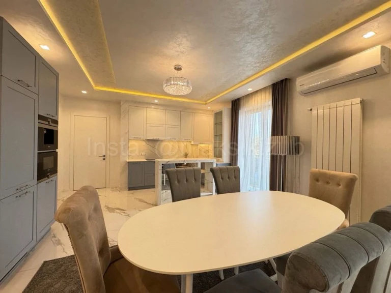 Продаж 2 кімнатної квартири ЖК Перлина/ 77 м2 / Набережна/Ви