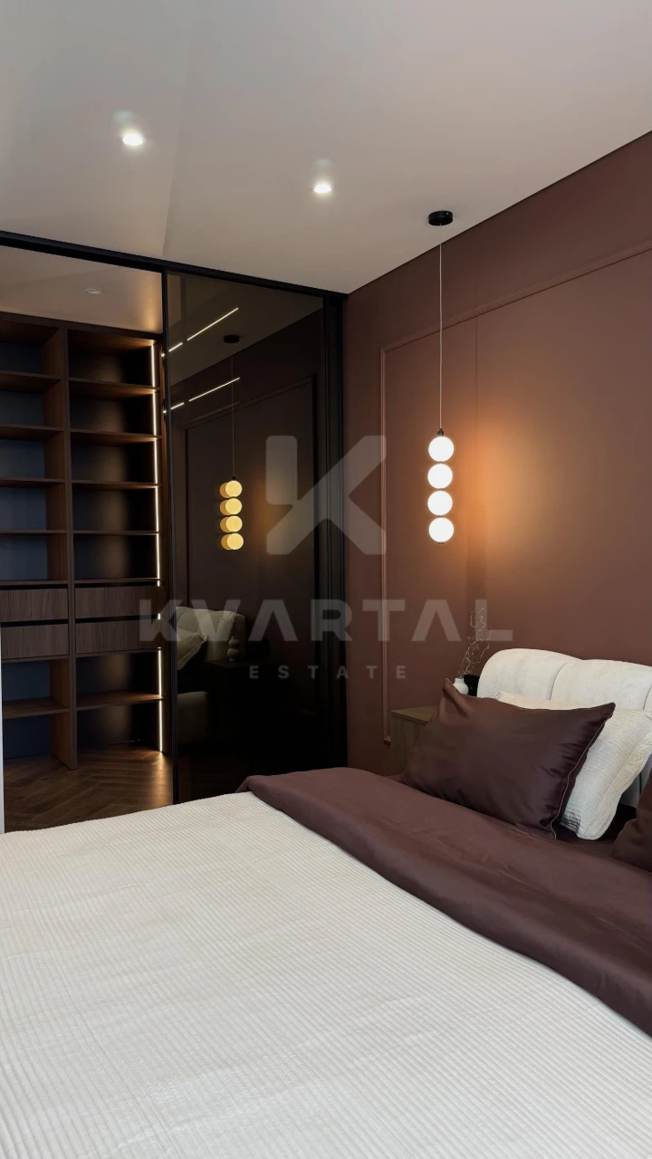 3-room apartment for sale 90 sq m with designer renovation | Kitchen-living room 28