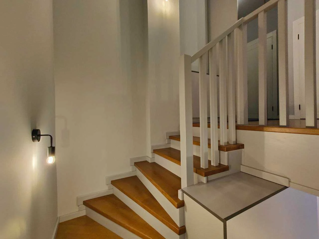 Apartment in the Jutlandia Residence complex with gas, 3 rooms, renovated. 2% closing fee