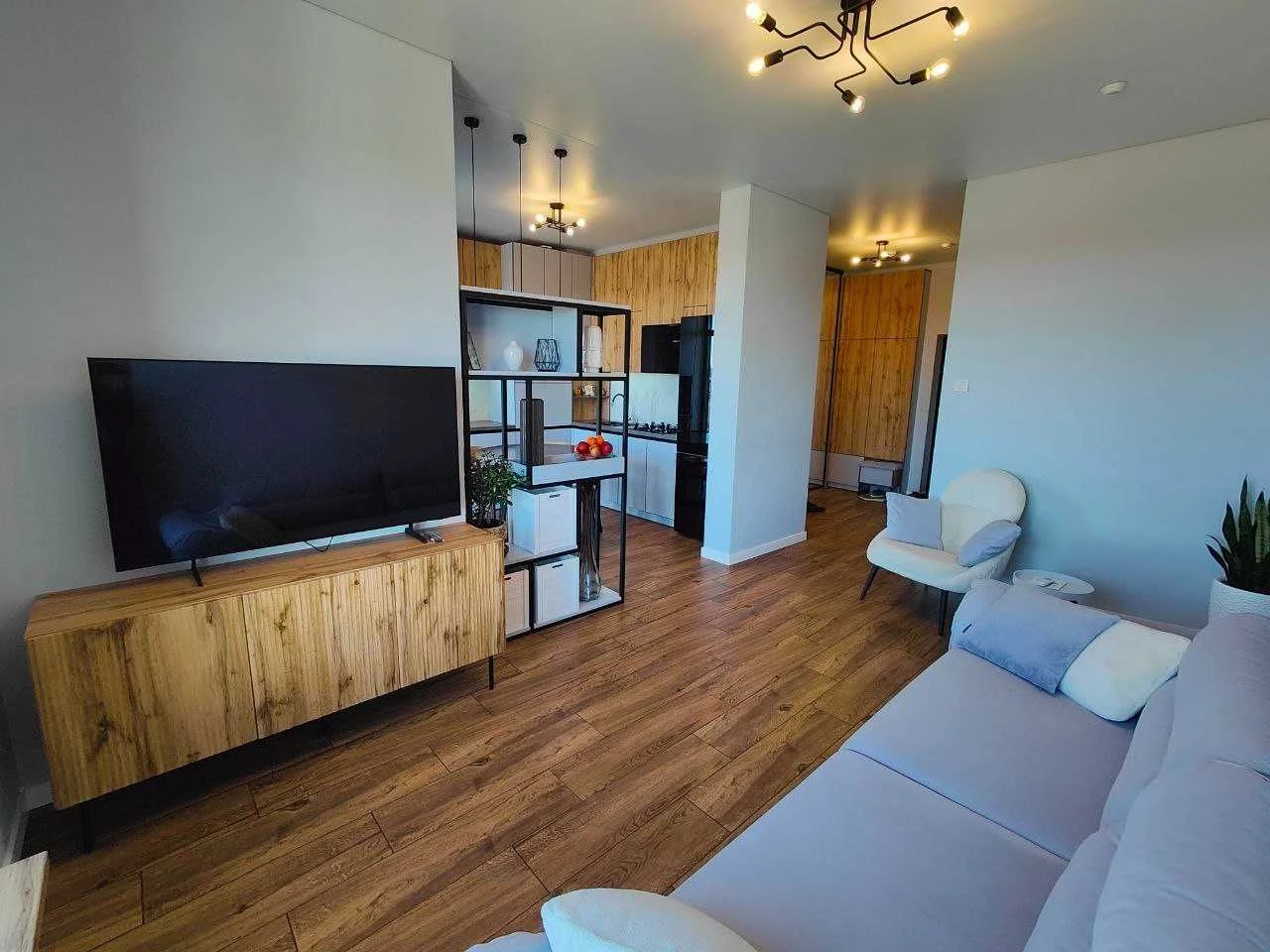 Apartment in the Jutlandia Residence complex with gas, 3 rooms, renovated. 2% closing fee