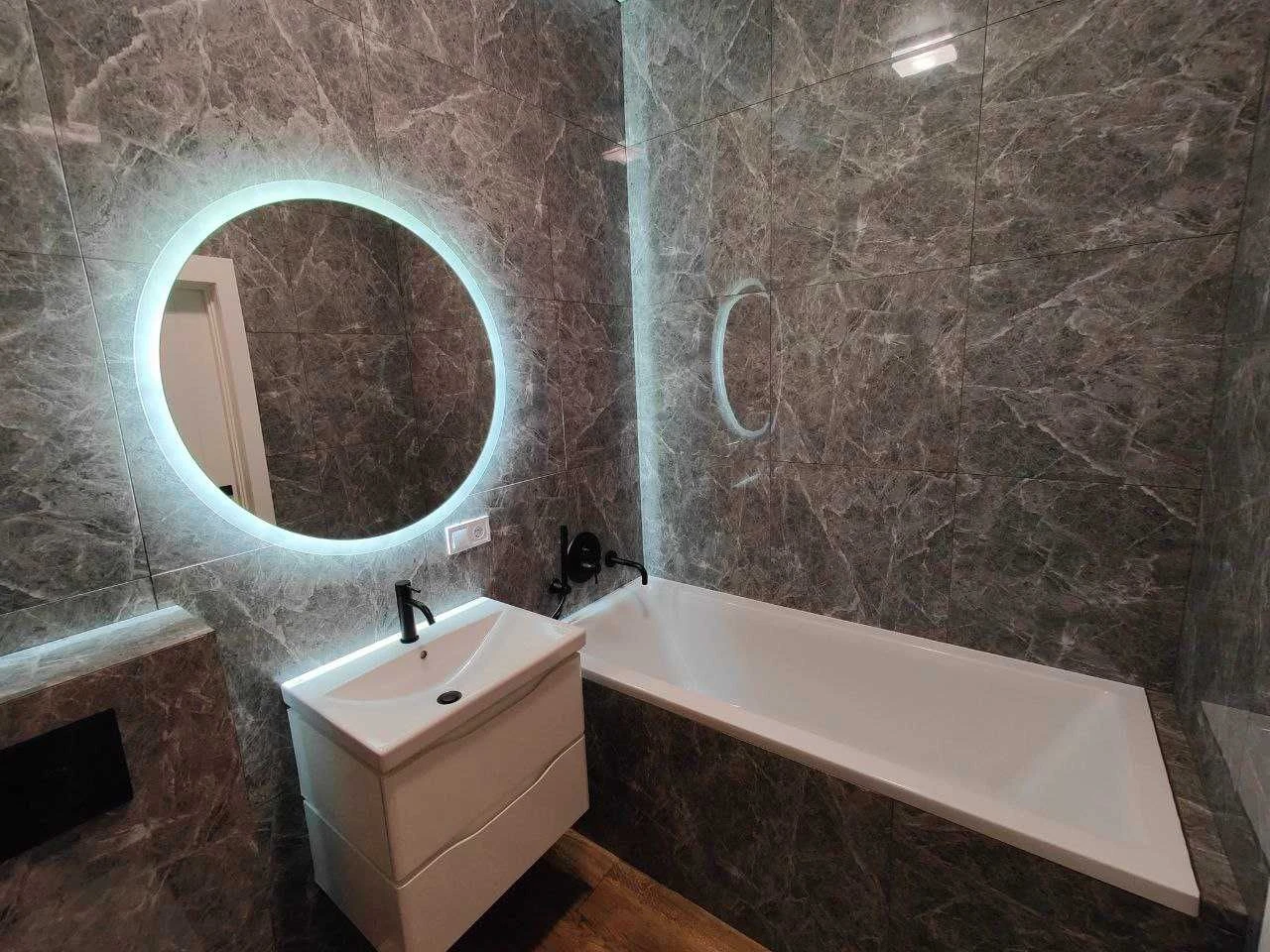 Apartment in the Jutlandia Residence complex with gas, 3 rooms, renovated. 2% closing fee