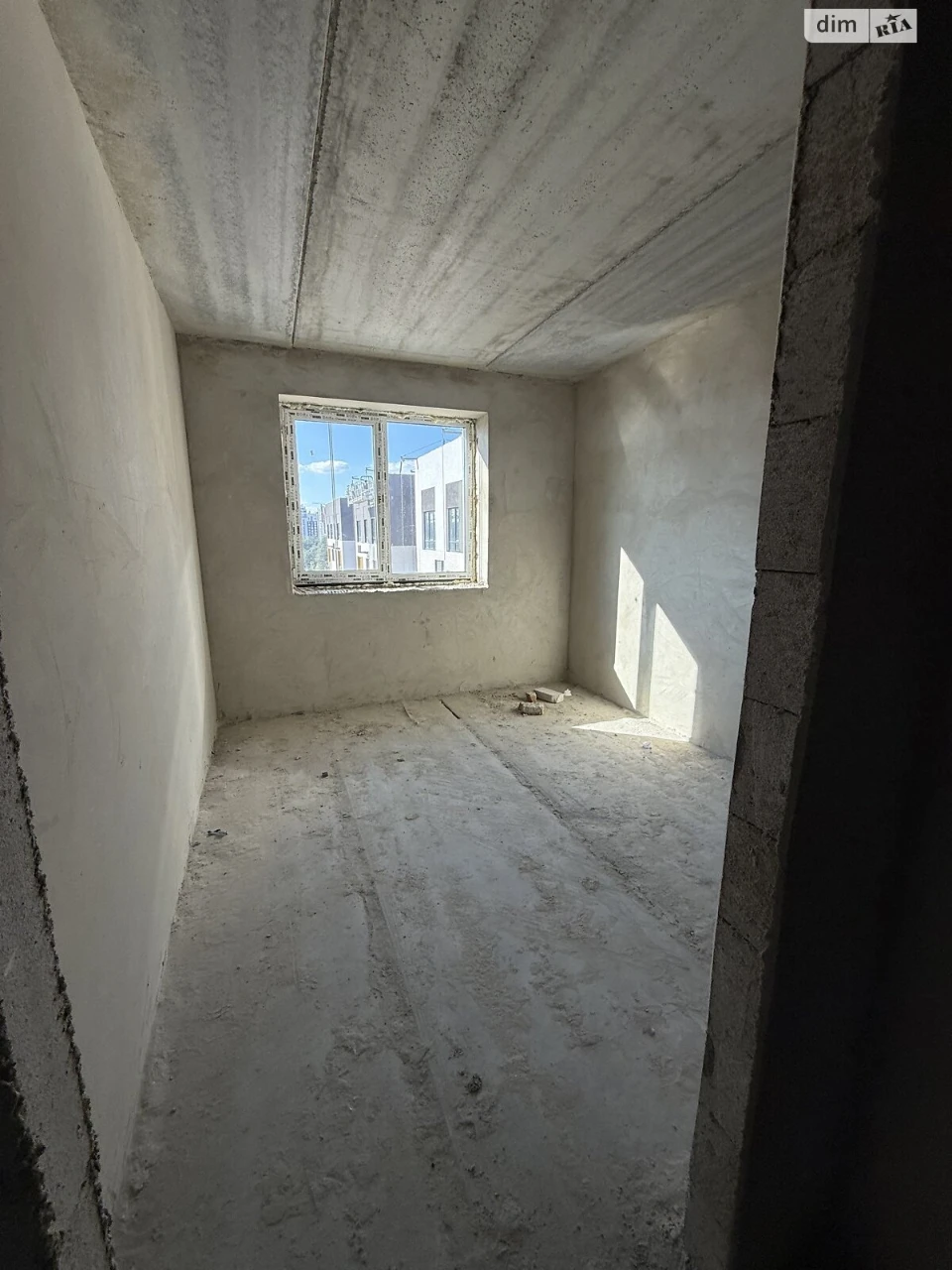 Sale Apartment Romaniyka