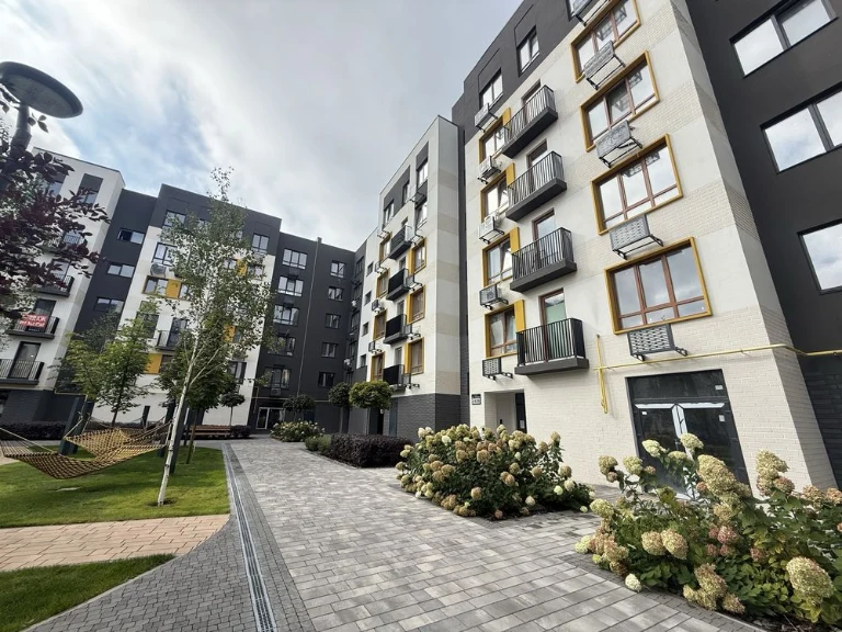 Євро-2 з дизайнерським ремонтом | 41 м² | Газ | 3 поверх | І