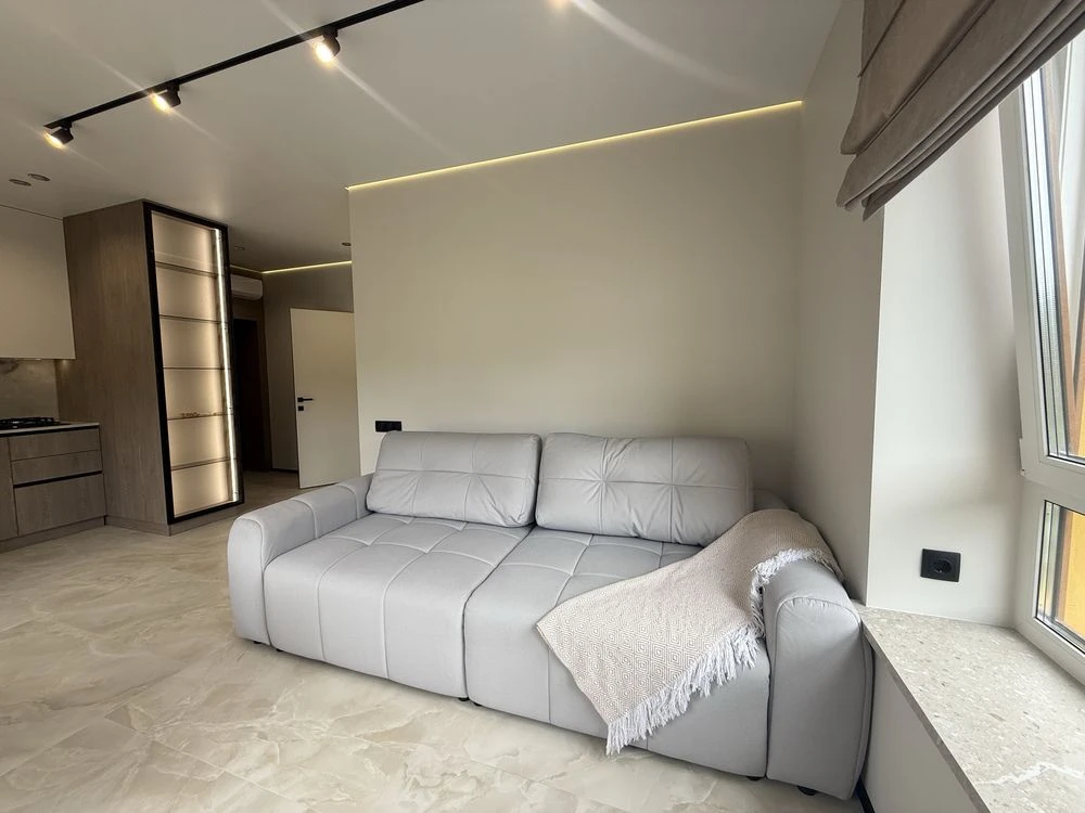 Євро-2 з дизайнерським ремонтом | 41 м² | Газ | 3 поверх | І