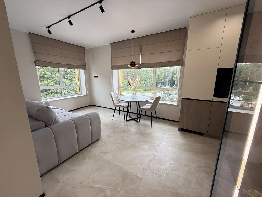 Євро-2 з дизайнерським ремонтом | 41 м² | Газ | 3 поверх | І