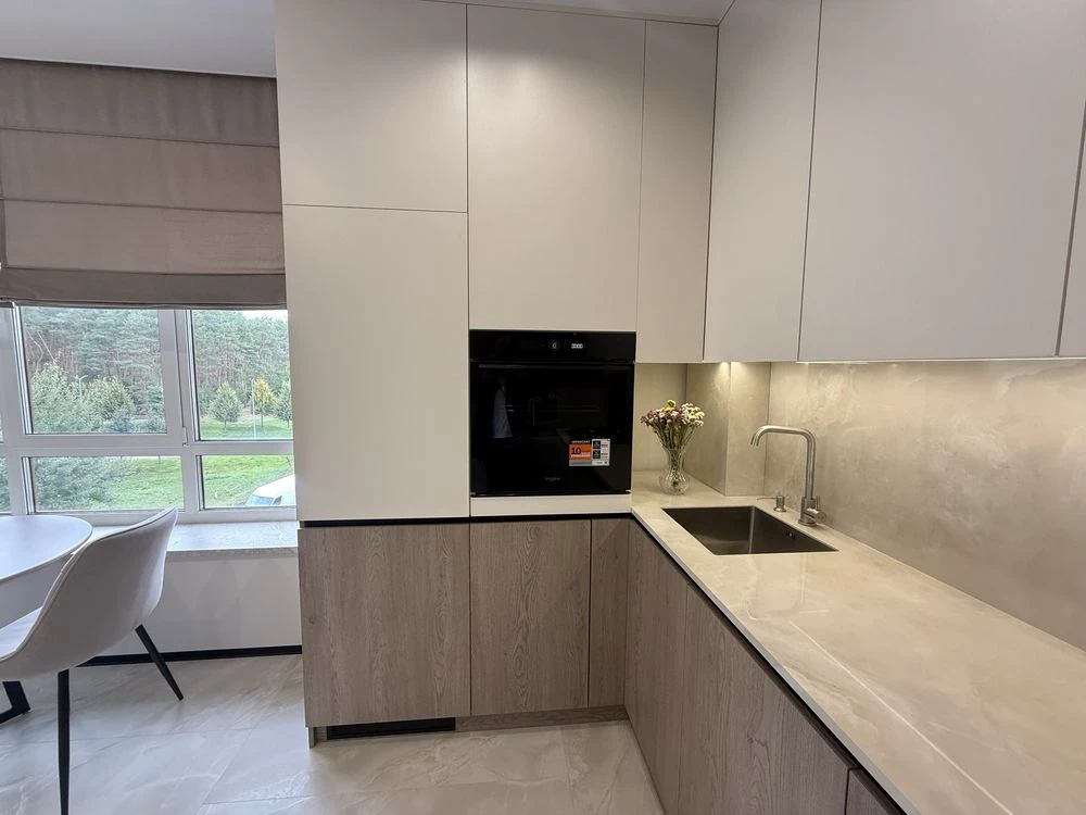 Євро-2 з дизайнерським ремонтом | 41 м² | Газ | 3 поверх | І