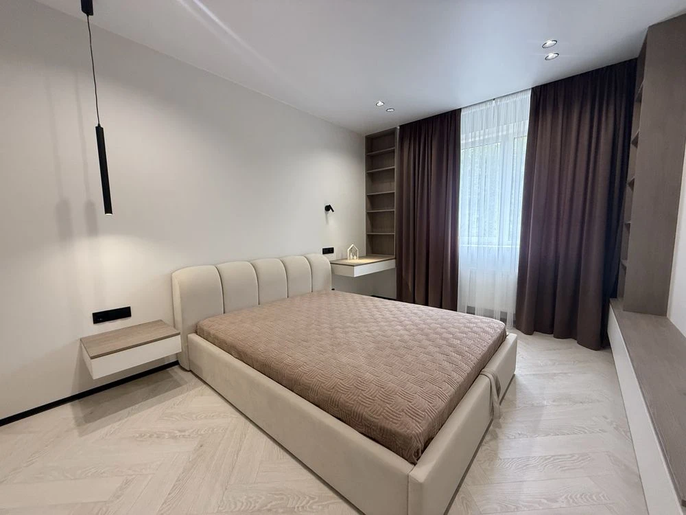 Євро-2 з дизайнерським ремонтом | 41 м² | Газ | 3 поверх | І