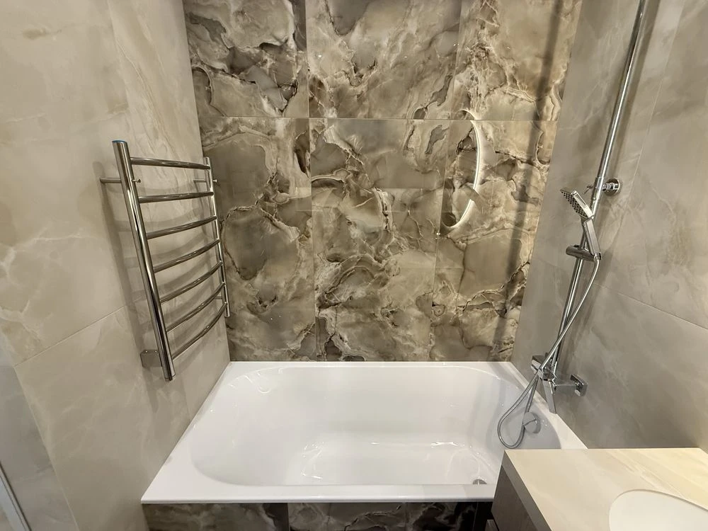 Євро-2 з дизайнерським ремонтом | 41 м² | Газ | 3 поверх | І