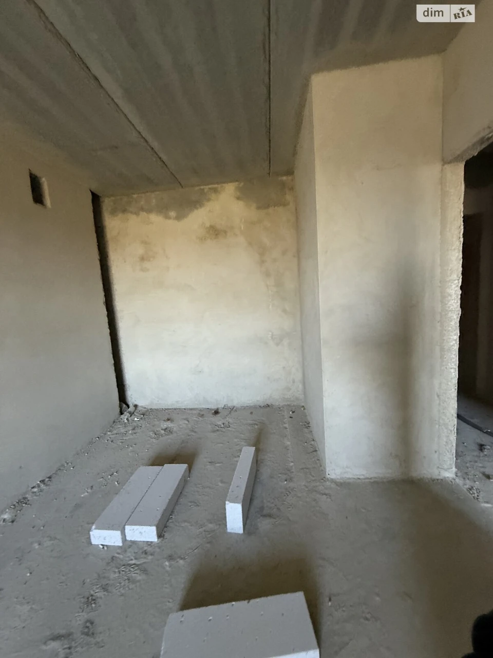 Sale Apartment Romaniyka