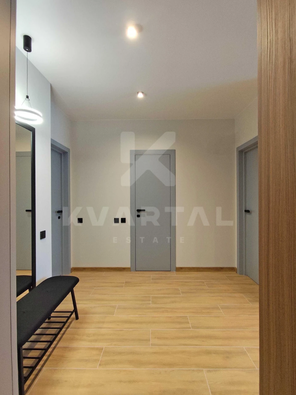 Продаж 2-кімнатної квартири 67м2 Центральний парк