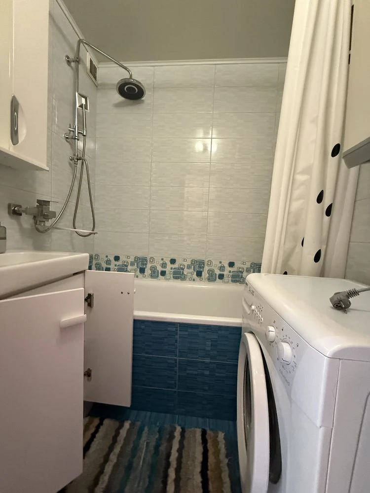 Urgent Sale: 4-Bedroom Apartment in Irpin, Kvitkova Street