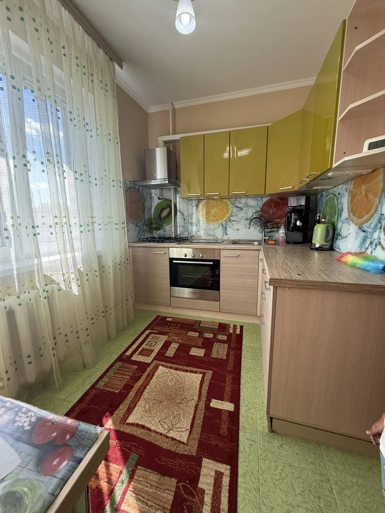 Urgent Sale: 4-Bedroom Apartment in Irpin, Kvitkova Street