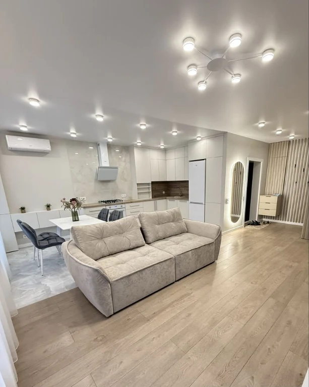 3 bedroom 78 sq.m. Pavlenka ЖК New Meters Center from owner