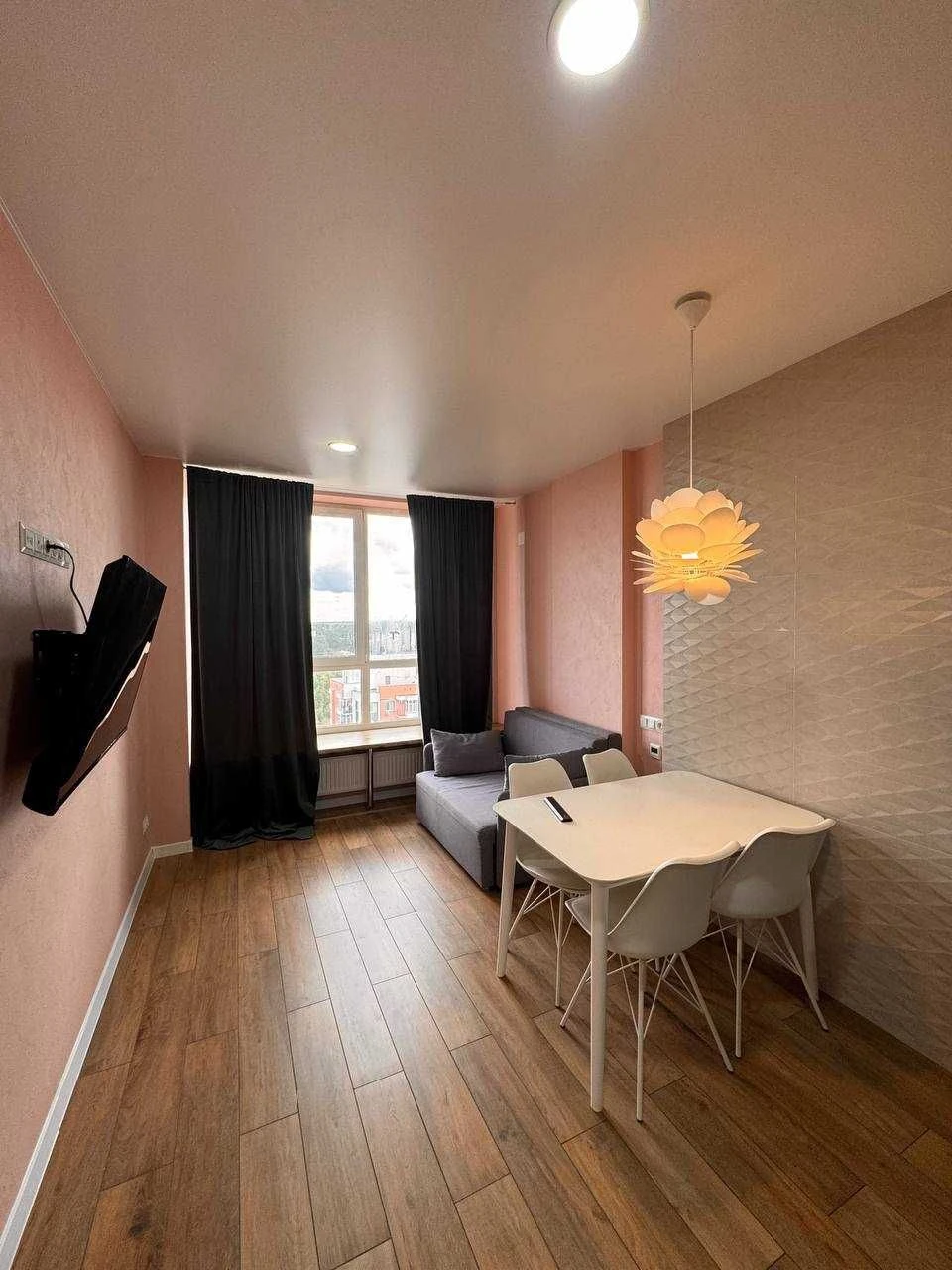 2 room apartment renovated. Irpin'. Minimal renovation