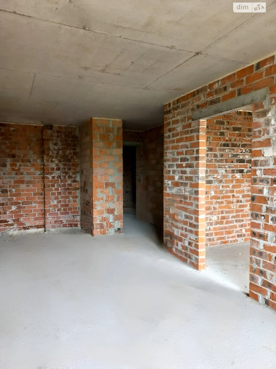 For sale Apartment Pivdennyi Massiv