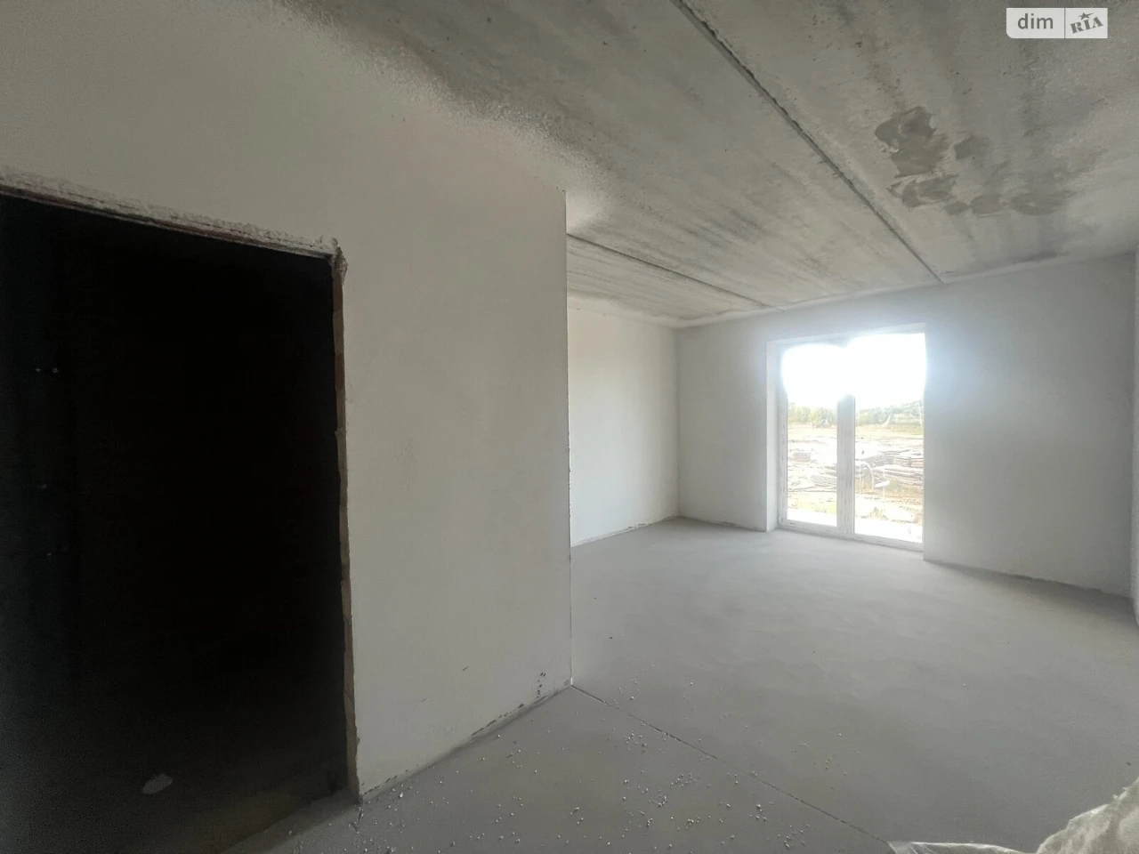 Apartment for Sale in Romanivka