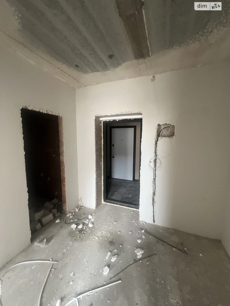 Apartment for Sale in Romanivka