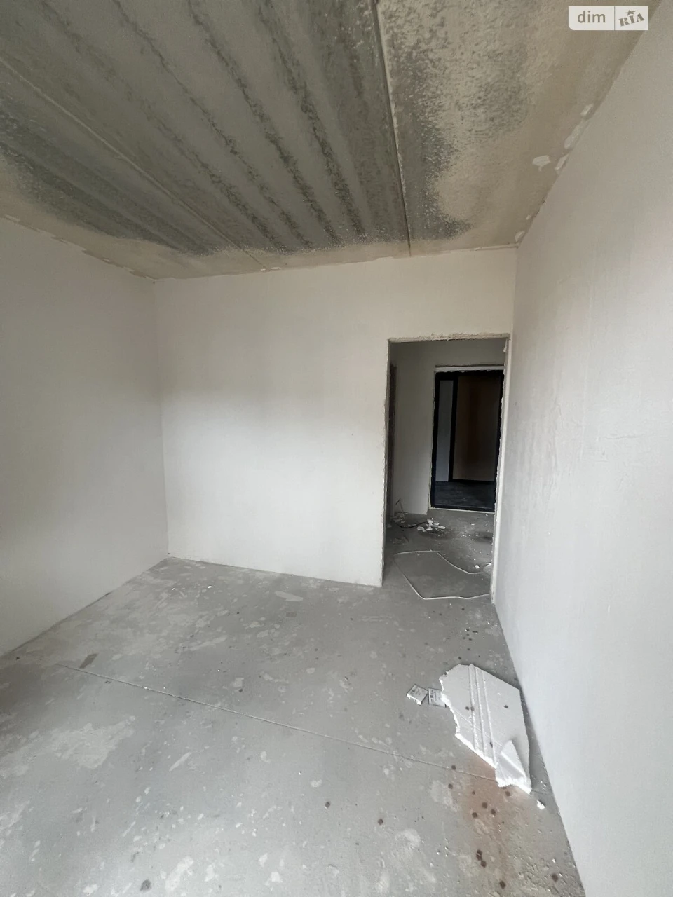 Apartment for Sale in Romanivka